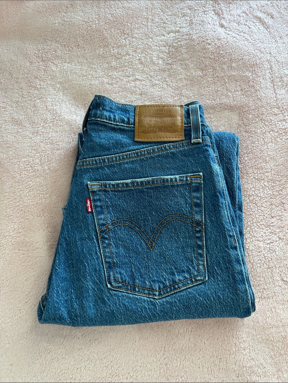 Levi’s Ribcage Straight Ankle